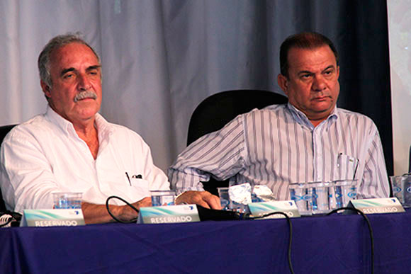 Matoso, presidente do SAAE e Ananias Castro, assessor de planejamento / Foto: Alan Junio