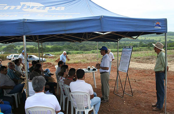 Seminário na Embrapa / Foto Ilustrativa: Reprodução Facebook