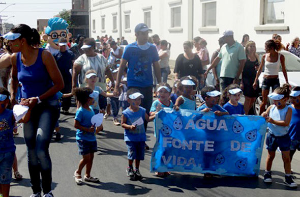 Desfile em comemoração a semana da pátria/Foto:Rafael Souza