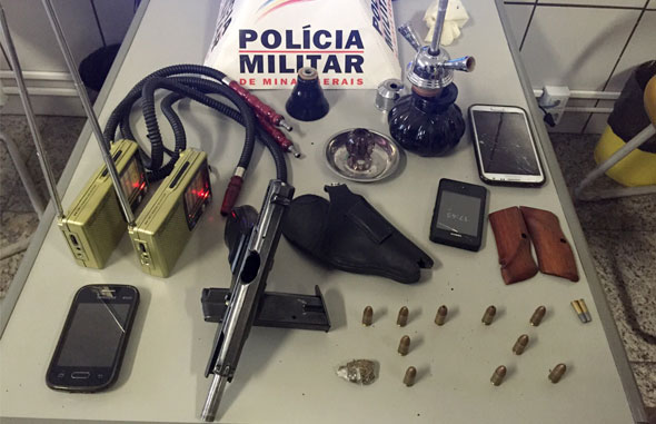 Todo o material foi encontrado na casa do Juliano / Foto: Polícia Militar