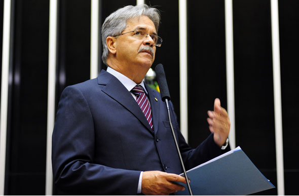 Deputado Federal Nilmário Miranda destina emenda de R$ 500 mil para HNSG/ Foto: divulgação