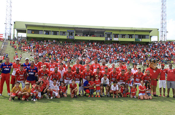 Uberada Sport Club - campeão mineiro da Segunda Divisão 2015 / Foto: Federação Mineira de Futebol (FMF)