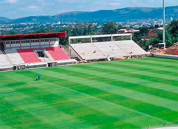 Arena do Jacaré é o segundo estádio do país que mais recebeu jogos oficiais em 2011
