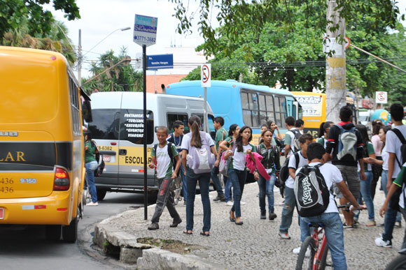 É preciso colaboração para que o trânsito não sinta o efeito da volta as aulas / Foto: Juliana Nunes