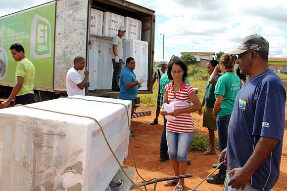 Projeto Conviver entrega mais 50 geladeiras em Sete Lagoas / Foto: Quin Drummond - Prefeitura Municipal