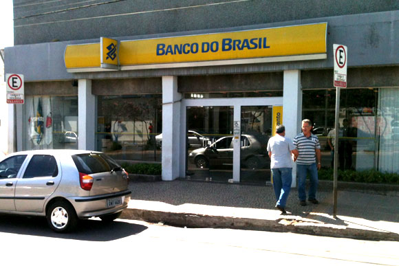Banco do Brasil já está sem o cartaz de greve / Foto: Marcelo Paiva
