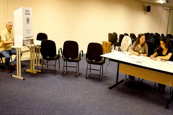 No guia o eleitor pode conferir o local aonde vai votar em 7 de outubro / Foto:  http://www.tre-sc.gov.br