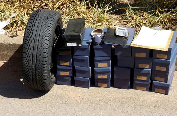 Carro e material roubado foram recuperados / Foto: Polícia Militar